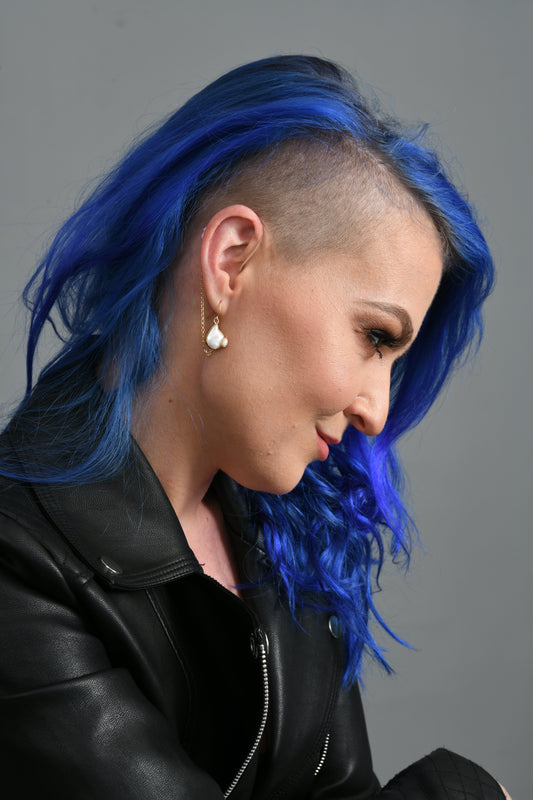 Enhancing Style, Confidence, and Security: The Benefits of Wearing Deafmetal