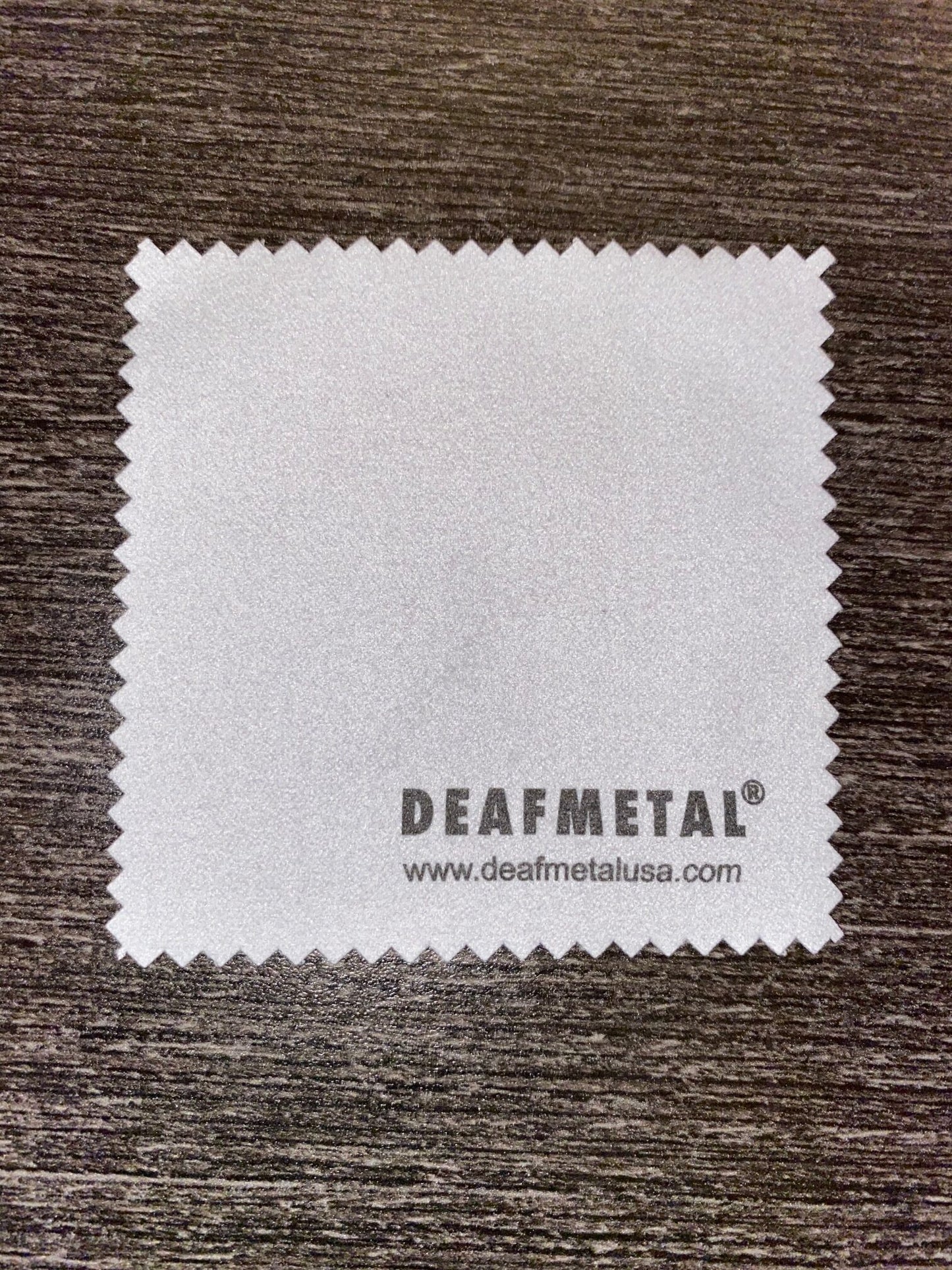 Paño de limpieza con logotipo de Deafmetal